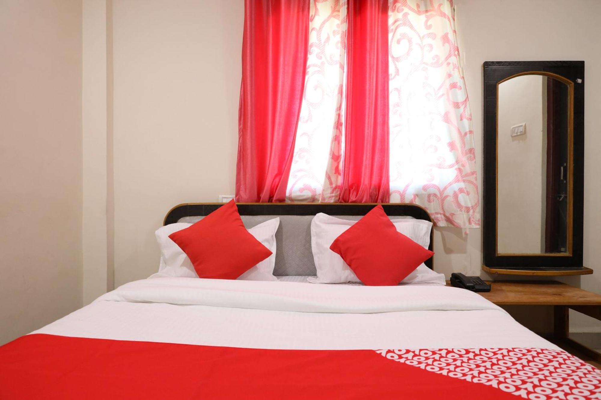 Hotel O Prithvi Inn นาคปุระ ภายนอก รูปภาพ